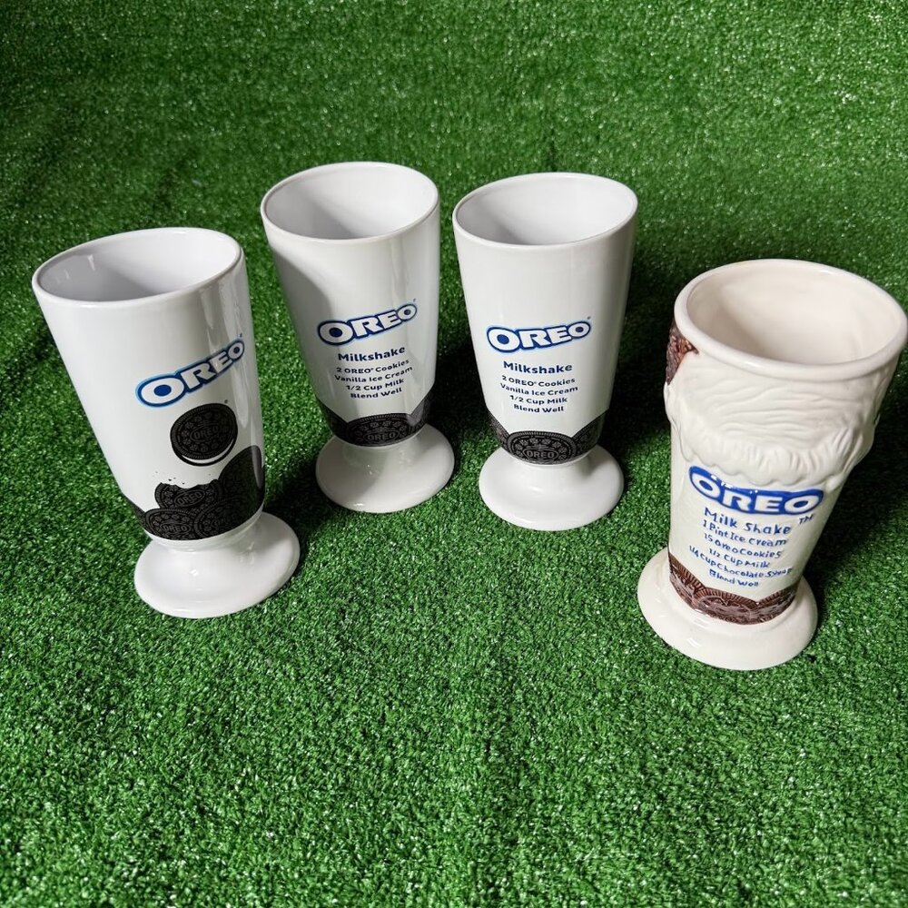 Set of 4 Oreo Milkshake Ice Cream Sundae Recipe 7" Tall Vintage Ceramic Mug Cup